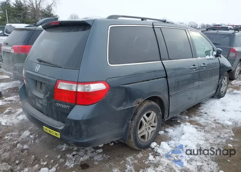 2005 Honda Odyssey Ex-L from USA, damaged, VIN 5FNRL38665B044845